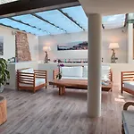 El Petit Convent Hotel