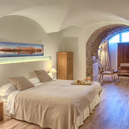 فندق El Petit Convent 3*