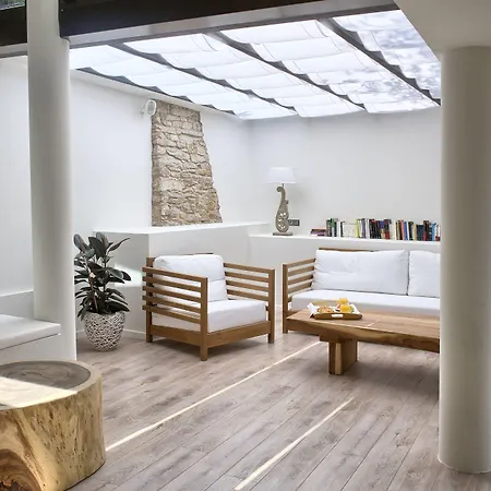 El Petit Convent מלון בגור