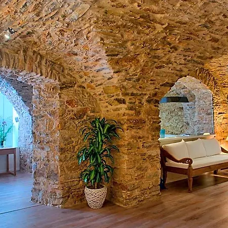 El Petit Convent 3*