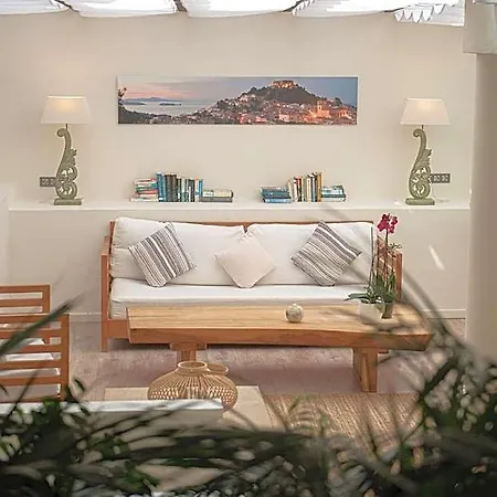 El Petit Convent Hotel 3*